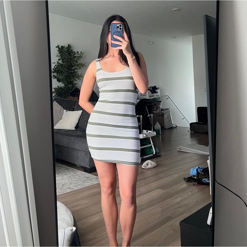 FOREVER 21 Striped Olive Green & White Sleeveless Dress